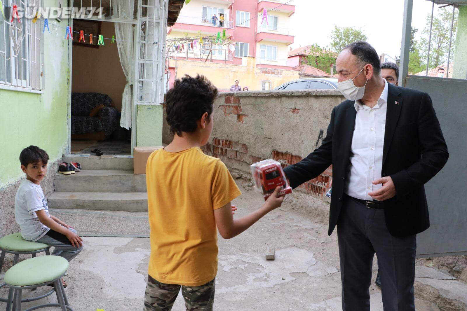 kirikkale-belediye-baskani-mehmet-saygili-cocuklarla-yakindan-ilgileniyor-3 Kırıkkale Belediye Başkanı Mehmet Saygılı Çocuklarla Yakından İlgileniyor