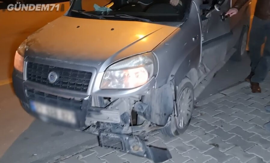 kirikkale-trafik-kazasi-freni-bosalan-minibus-03 Kırıkkale'de Trafik Kazası; Freni Boşalan Minibüs İşyerine Girdi