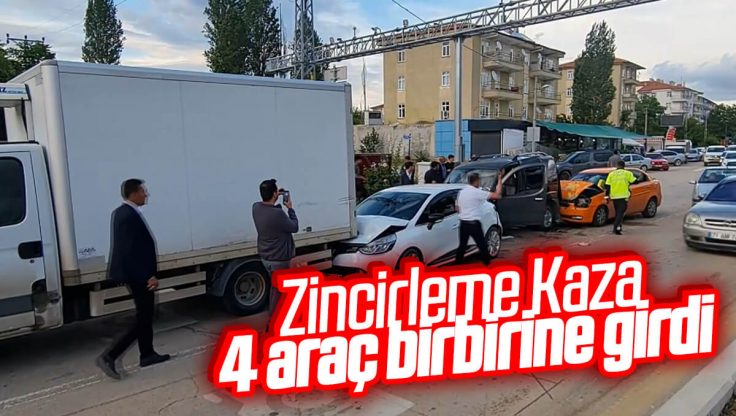 Kırıkkale’de Zincirleme Kaza, 4 Araç Birbirine Girdi