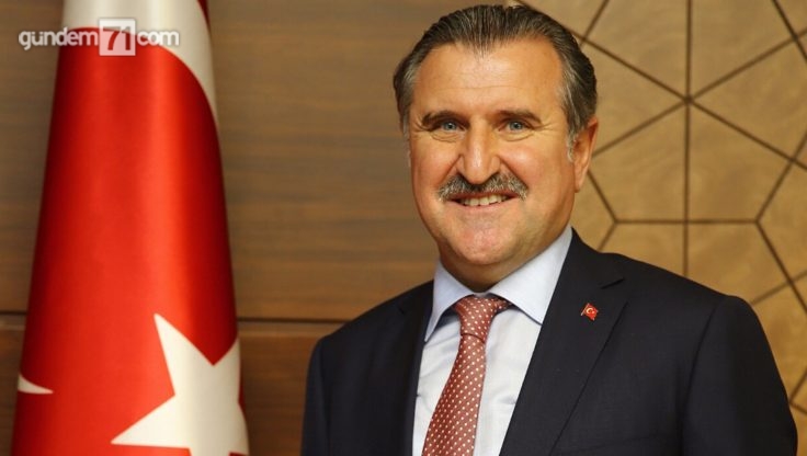 Osman Aşkın Bak Kimdir? Gençlik ve Spor Bakanı Osman Aşkın Bak Nereli, Kaç Yaşında?