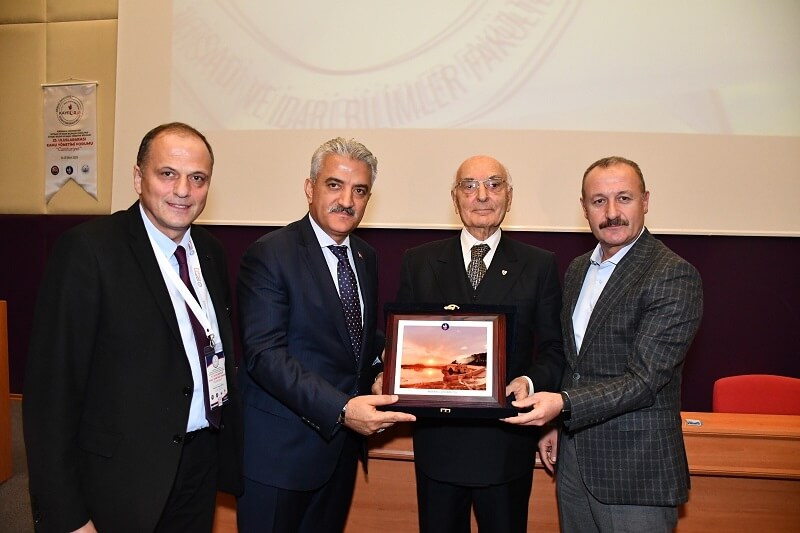 kirikkale-23-uluslararasi-kamu-yonetimi-forumu-6 Kırıkkale'de '23. Uluslararası Kamu Yönetimi Forumu' Başladı