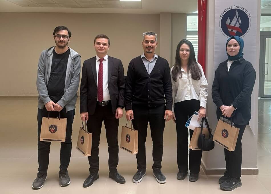 kku-ogrencileri-saglik-onemli-bulus-3-1 Kırıkkale Üniversitesi Öğrencilerinden Önemli Buluş; Hastalıklar Ses Analiziyle Tahmin Edilebilecek