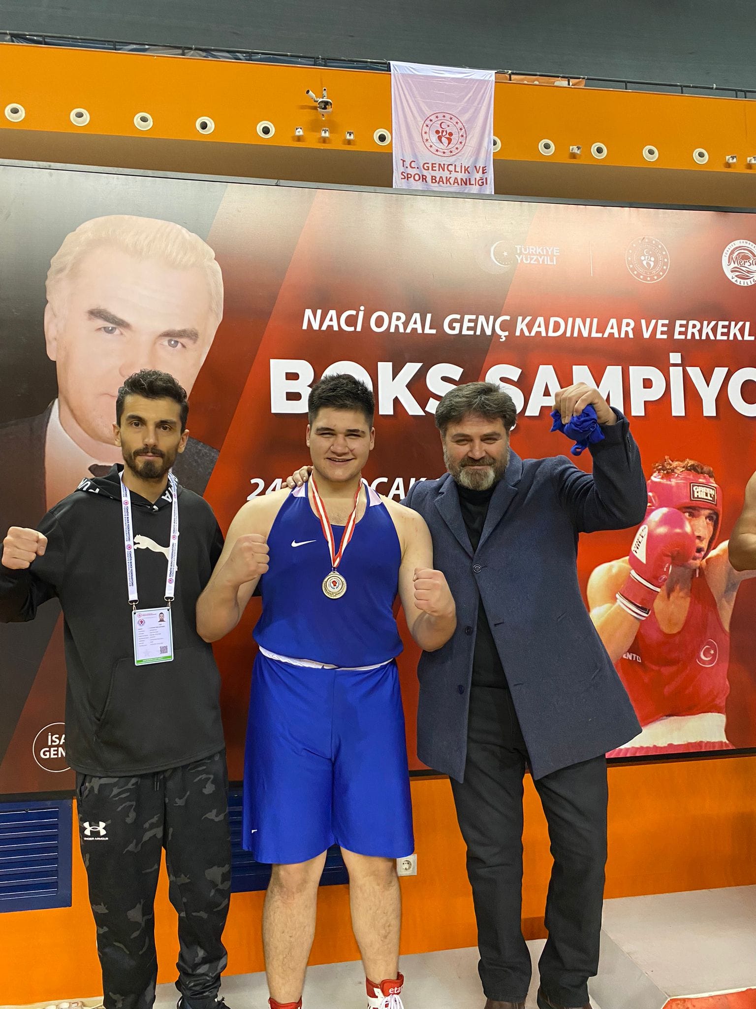 kirikkale-tarik-guventurk-boks-mersin-turkiye-2-si-2 Kırıkkale'li Boksör Tarık Güventürk'ten Boksta Türkiye Başarısı
