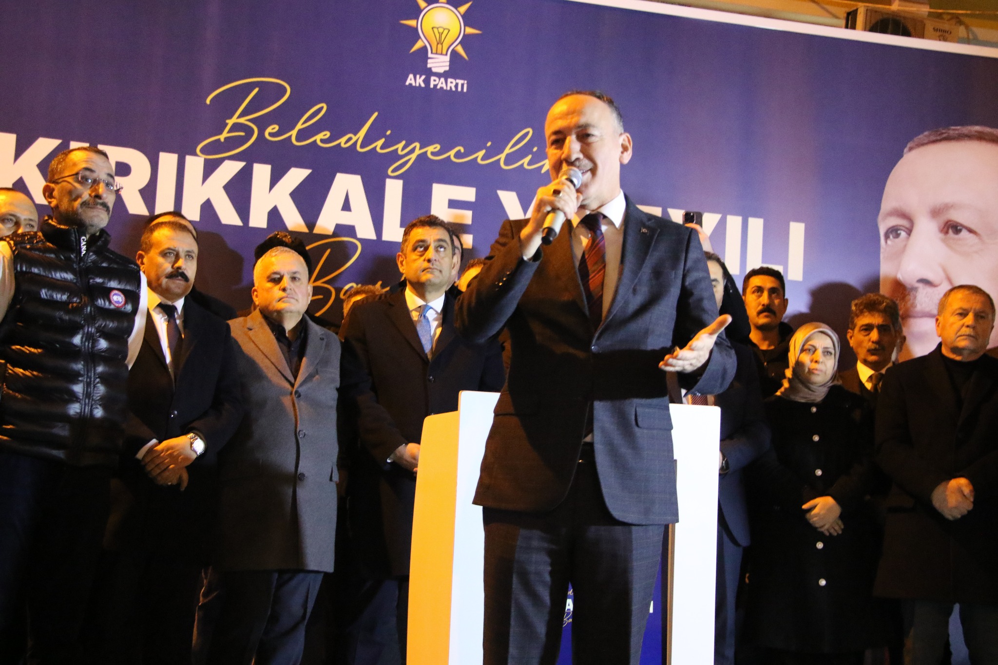 mehmet-saygili-ak-parti-kirikkale-belediye-baskan-adayi-karsilama-9 AK Parti Kırıkkale Belediye Başkanı Mehmet Saygılı'ya Coşkulu Karşılama
