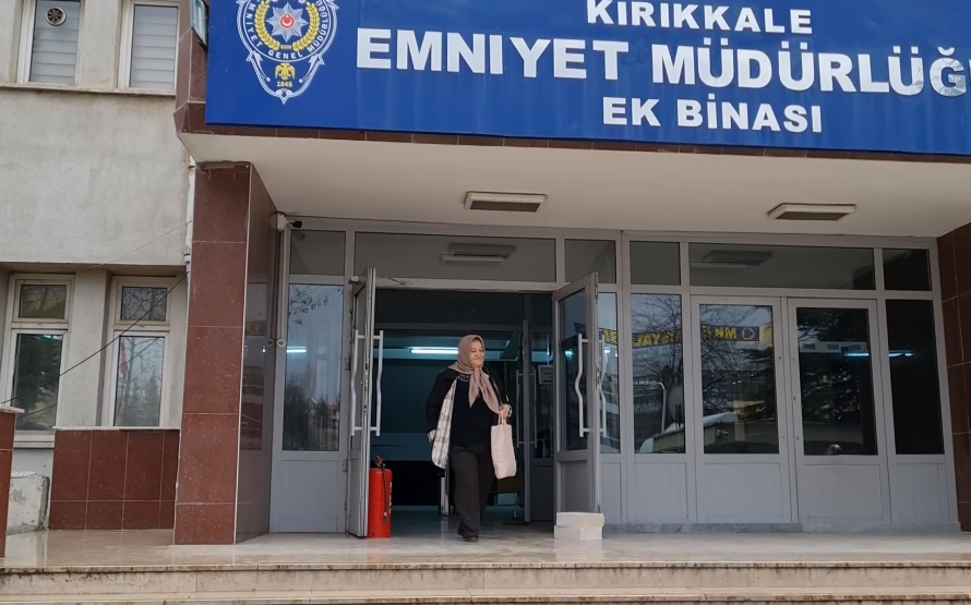 1709709603_98 Emekli Öğretmenin 203 Bin TL'sini Dolandırıcılara Kaptırmaktan Kırıkkale Polisi Kurtardı