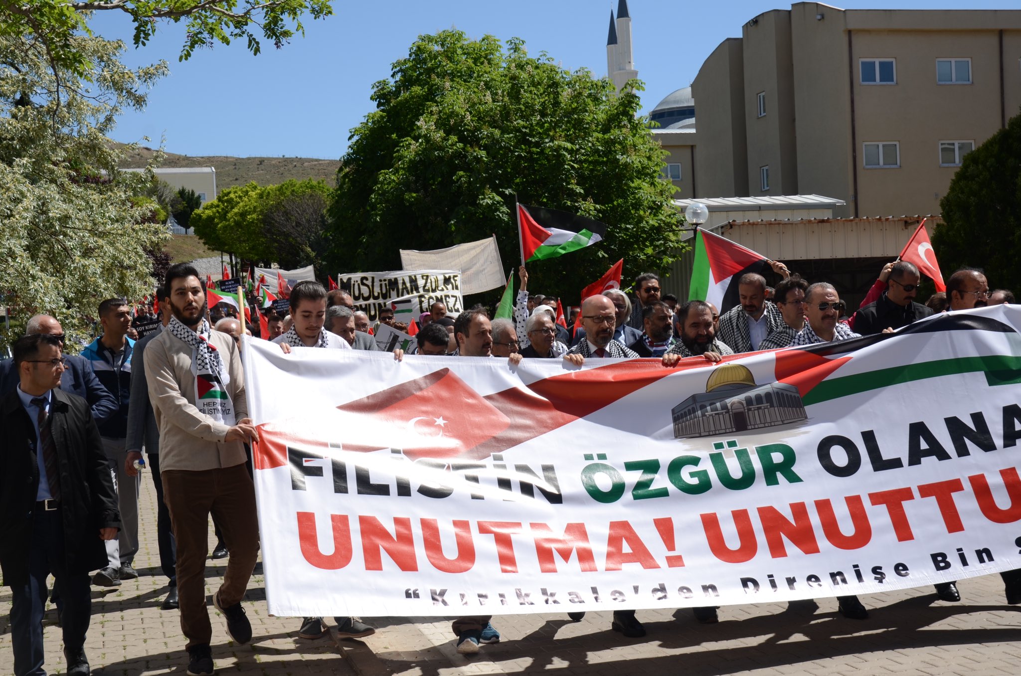 kirikkale-universitesi-filistin-destek-8 Kırıkkale Üniversitesi'nde İsrail'in Gazze'ye Yönelik Saldırılarına Tepki