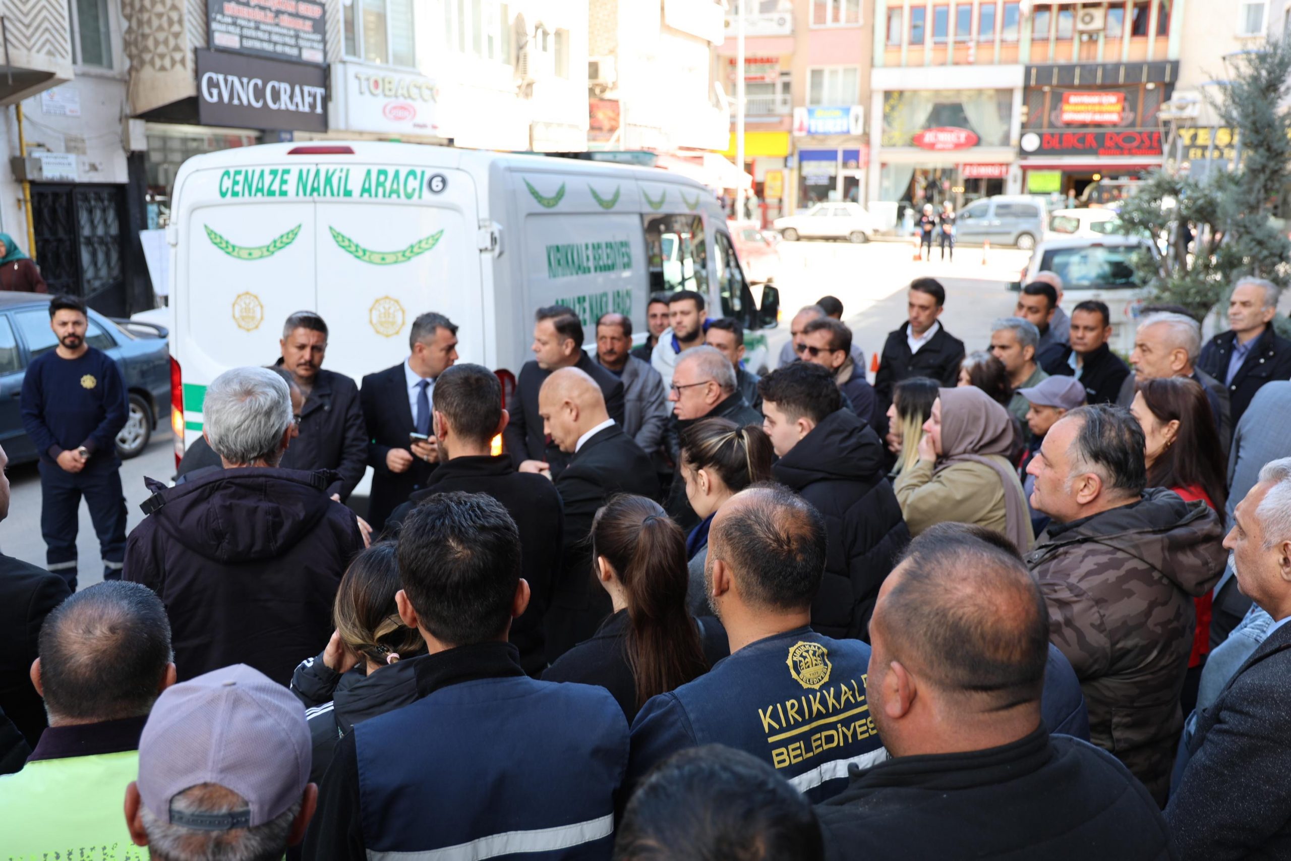 Vefat Eden Kırıkkale Belediyesi Personeli Fadime Yurtbaş Son Yolculuğuna Uğurlandı 3 IMG 20250318 WA0041 scaled