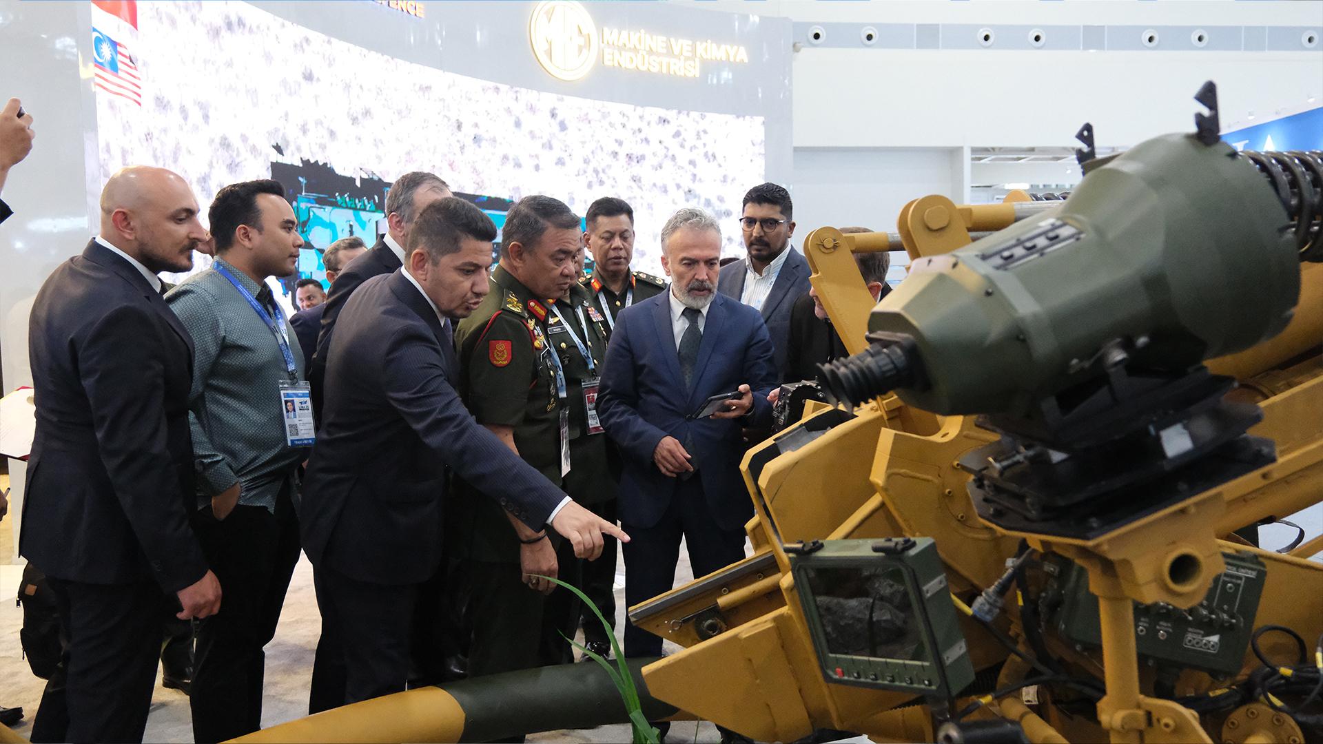 MKE, Hem Sahada Teslimatla Hem Masada İş Birliğiyle Gücünü Gösteriyor! 4 mke hem sahada hem masada gucunu gosteriyor 5