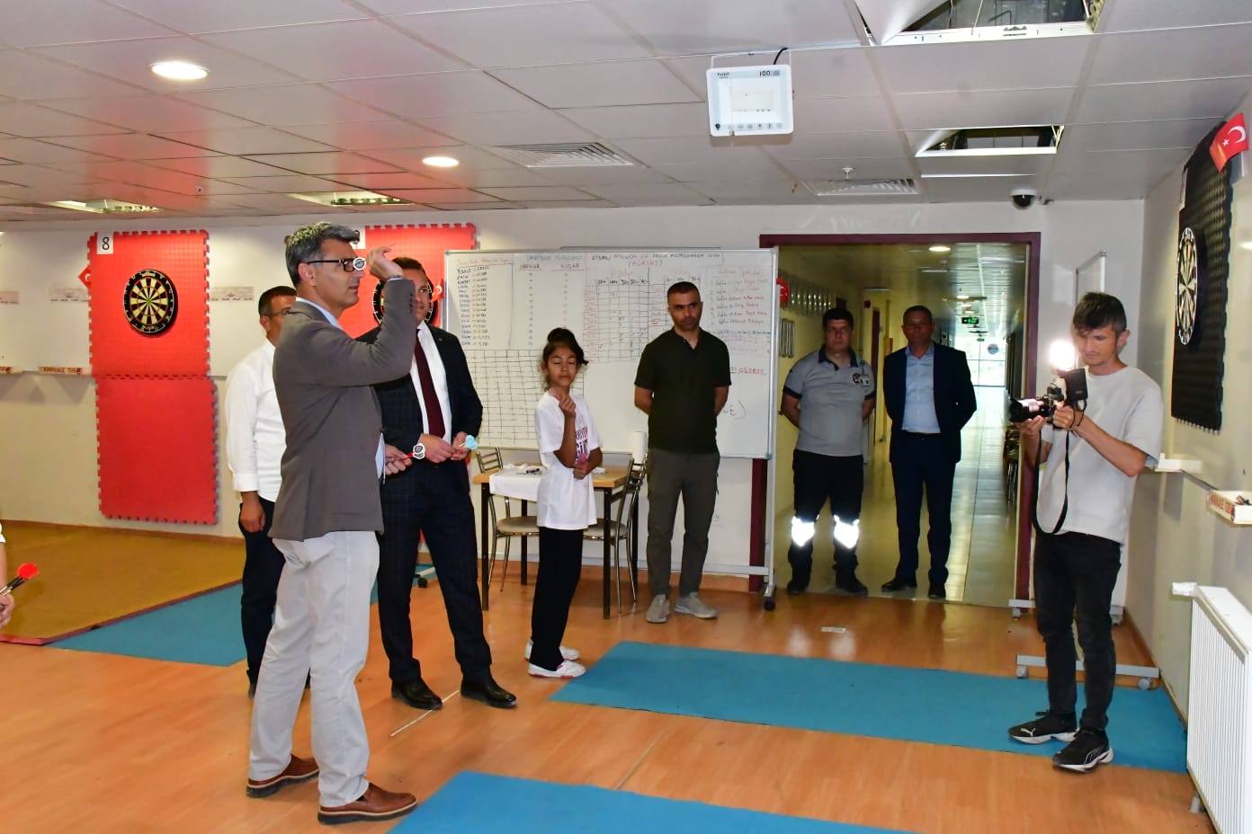 Olimpiyat Madalyalı Milli Atıcı Yusuf Dikeç Kırıkkale'de Gençlere İlham Verdi 2 yusuf dikec kirikkale 2