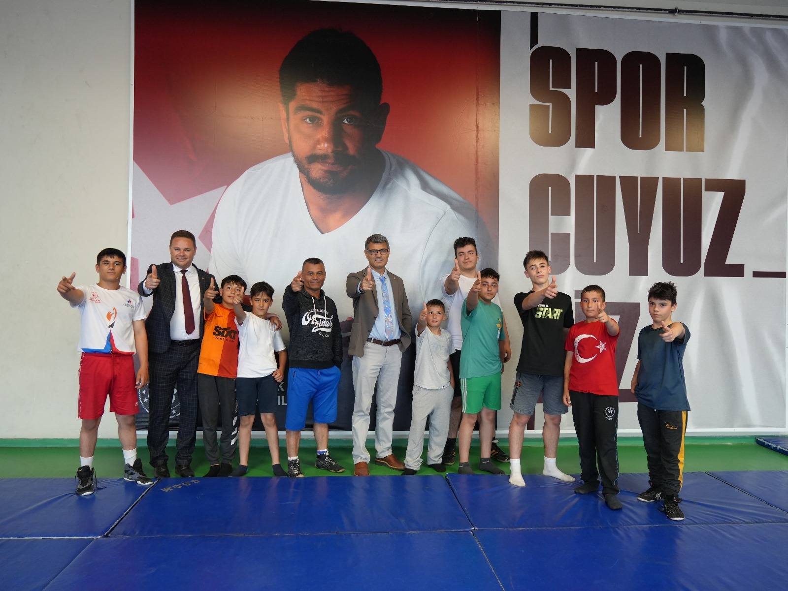 Olimpiyat Madalyalı Milli Atıcı Yusuf Dikeç Kırıkkale'de Gençlere İlham Verdi 3 yusuf dikec kirikkale 4