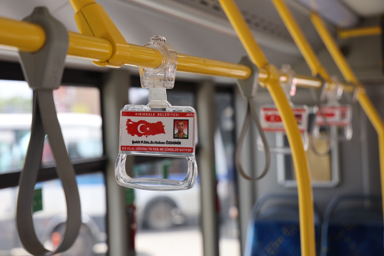Kırıkkale'de Belediye Otobüslerine Şehitlerin İsimleri Yerleştirildi 6 20250609 123358