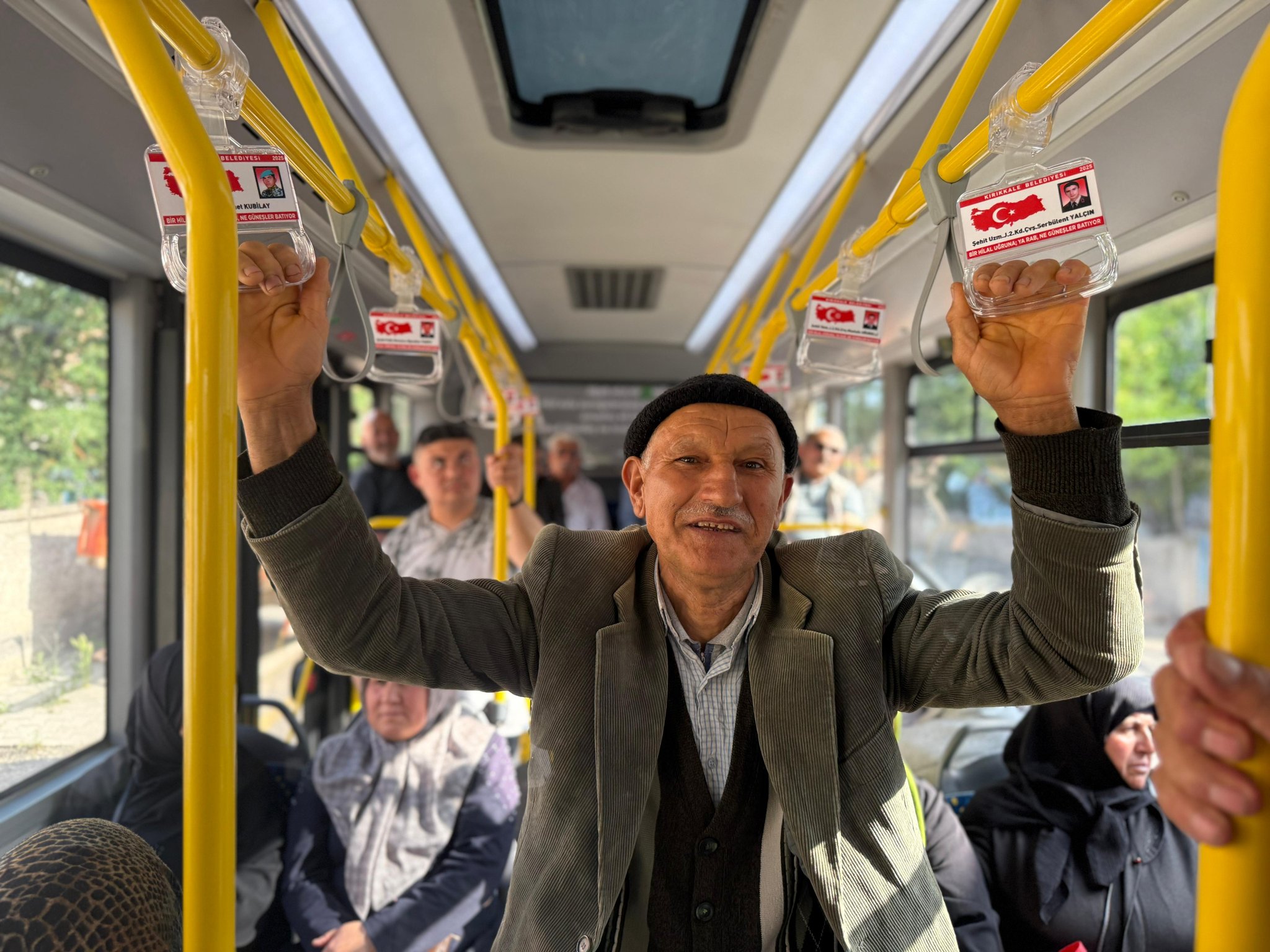 Kırıkkale'de Belediye Otobüslerine Şehitlerin İsimleri Yerleştirildi 5 20250609 123400