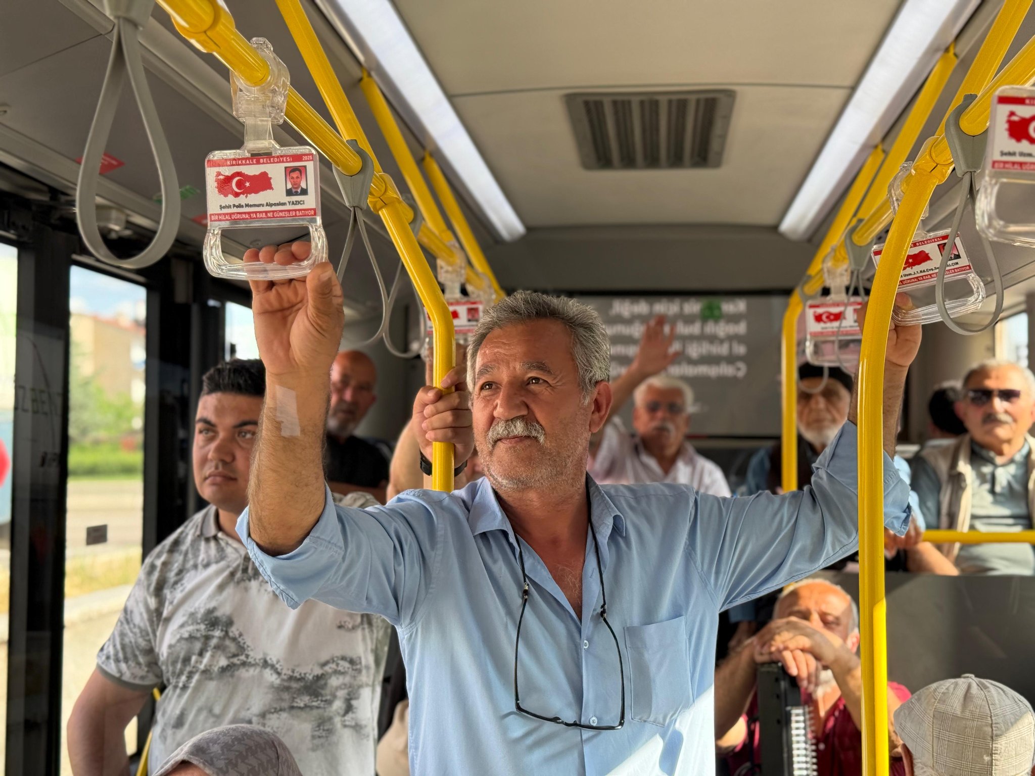 Kırıkkale'de Belediye Otobüslerine Şehitlerin İsimleri Yerleştirildi 2 20250609 123412