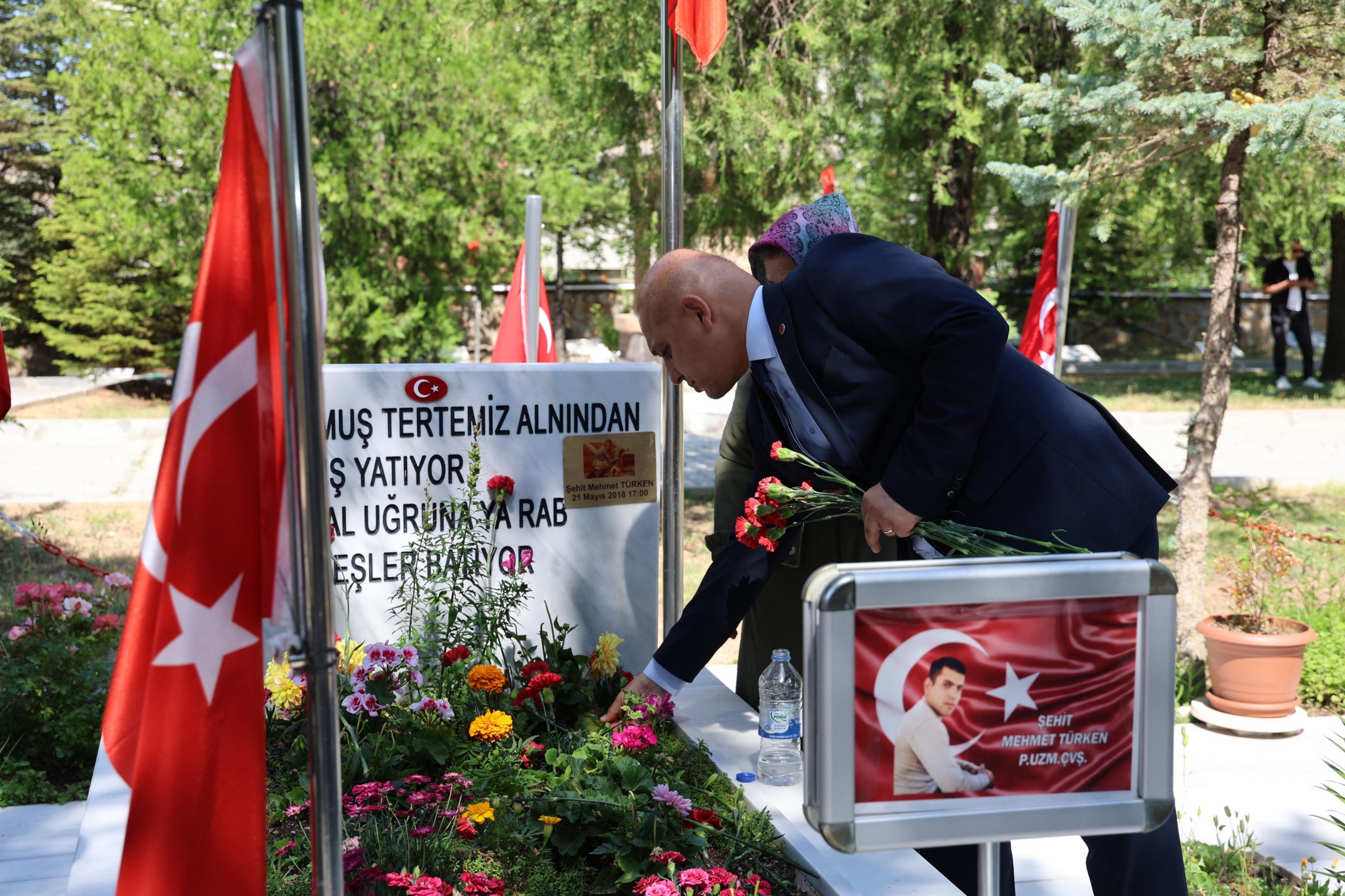 Kırıkkale'de Bayram Arifesinde Şehitlik Ziyareti: 'Vatan Size Minnettar' 3 IMG 20250605 WA0031 scaled