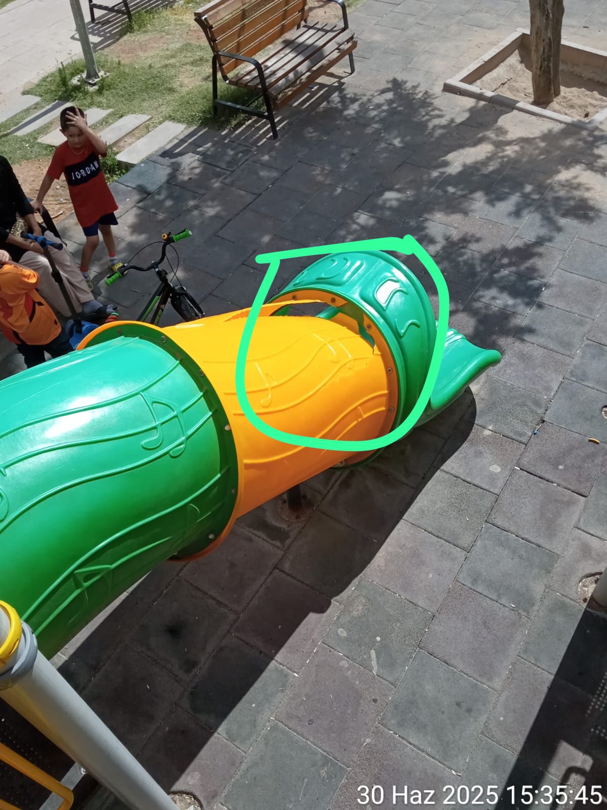 Kırıkkale'de Atatürk Çocuk Parkına Çirkin Saldırı: Oyun Grupları Tahrip Edildi 3 WhatsApp Image 2025 06 30 at 18.35.34