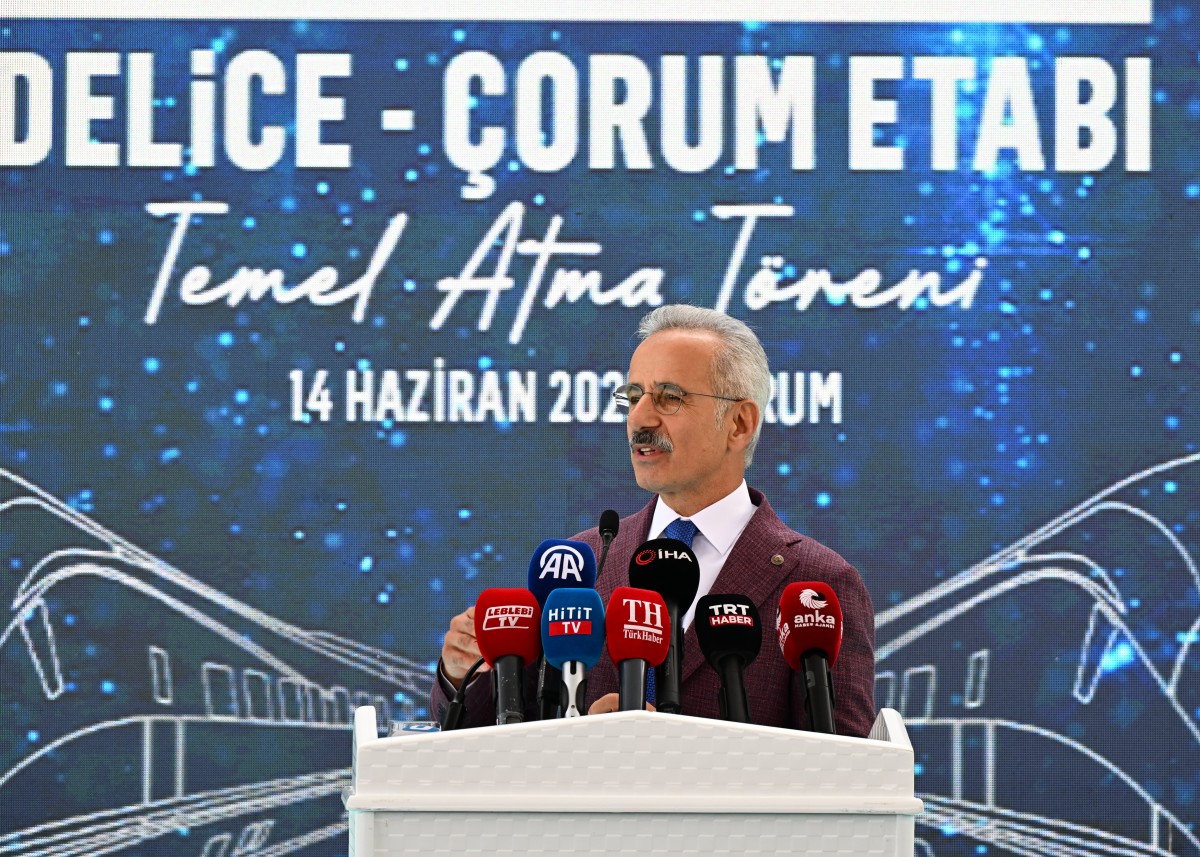 Ankara-Kırıkkale-Çorum-Samsun Hızlı Tren Projesi'nin Temeli Atıldı 1 ankara kirikkale corum samsun hizli tren projesinin temeli atildi 4