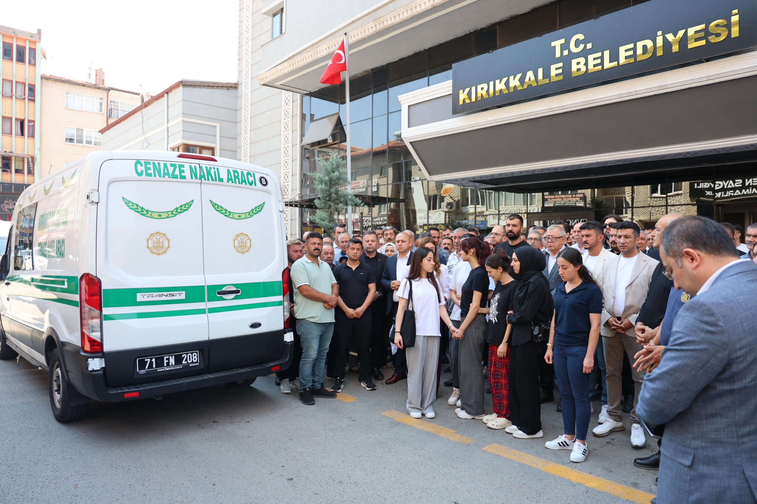 Vefat Eden Kırıkkale Belediyesi Personeli Deniz Şen Son Yolculuğuna Uğurlandı 1 IMG 20250717 WA0035