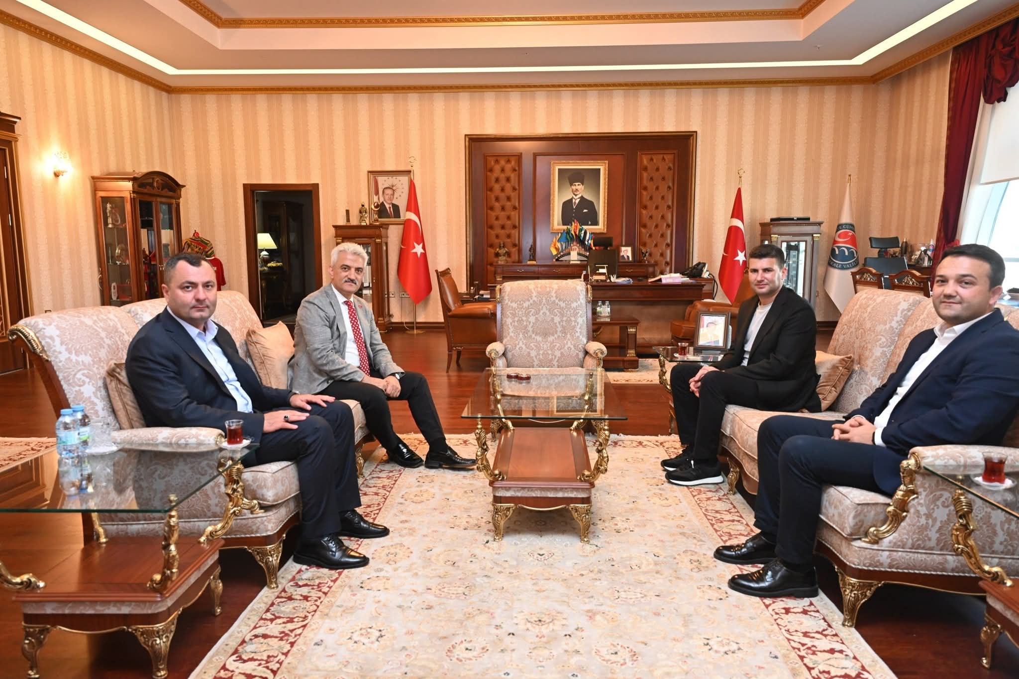 Ülkü Ocakları Genel Başkanı Ahmet Yiğit Yıldırım'dan Kırıkkale Valisi Mehmet Makas'a Ziyaret 1 FB IMG 1754507225376