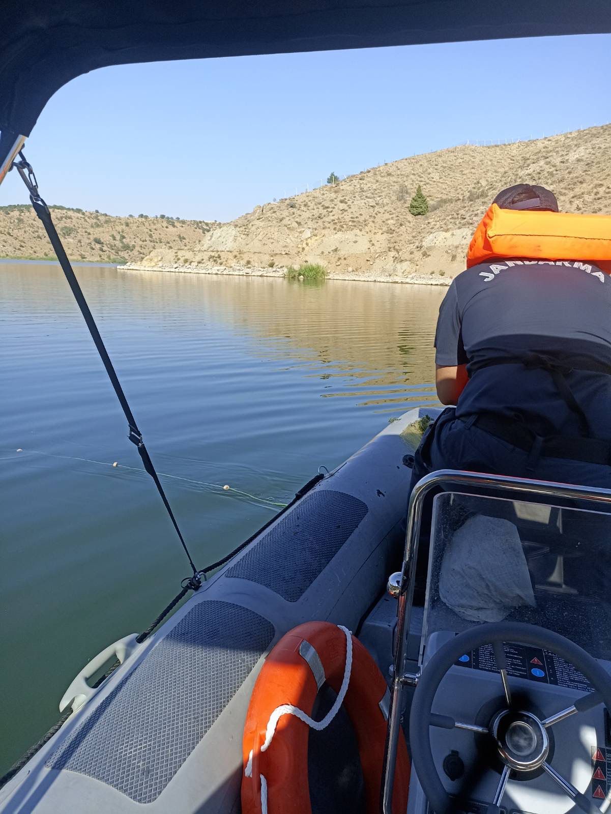 Kırıkkale'de 250 Metre Ağla Kaçak Balık Avına Jandarma Müdahalesi 1 IMG 20250824 WA0051