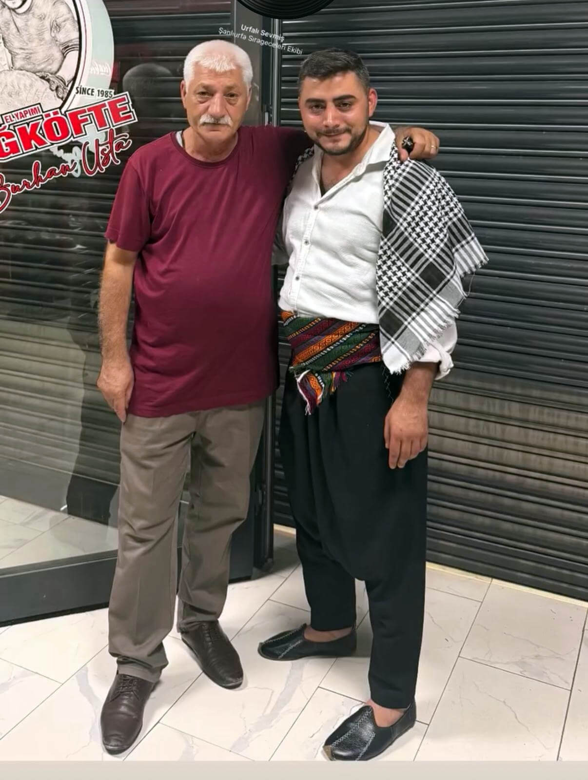 Kırıkkale'den Doğan Burhan Usta'nın El Yapımı Lezzetli Çiğköftesi Artık Ankara'da! 6 cigkofte 7