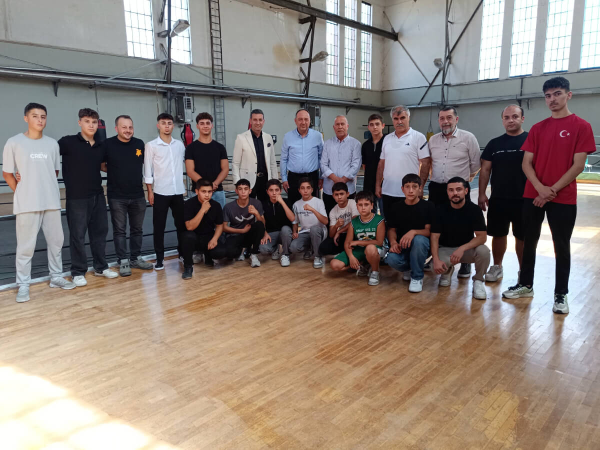 suat hekimoglu mke muhimmatspor boks takimi haberi 001