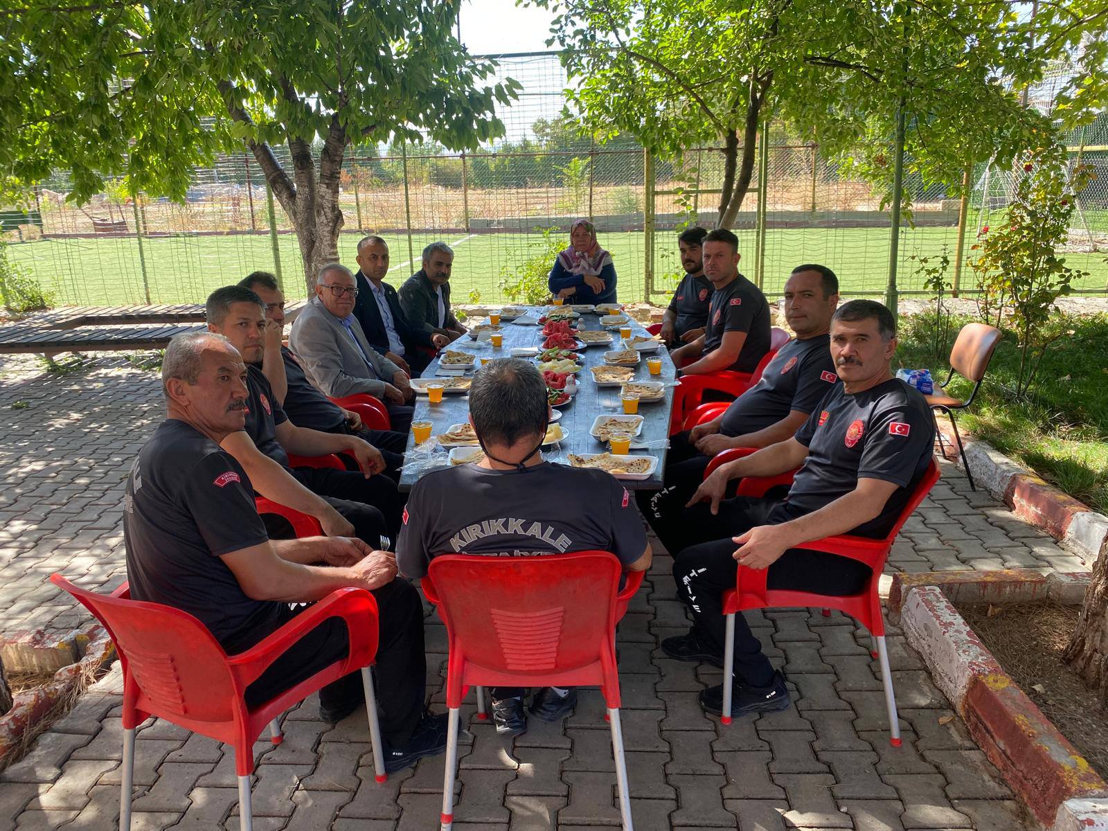 Gülhan Hanım'dan Kırıkkale İtfaiye Ekiplerine Moral İkramı 2 547583842 24276013038687370 5708934369572872108 n