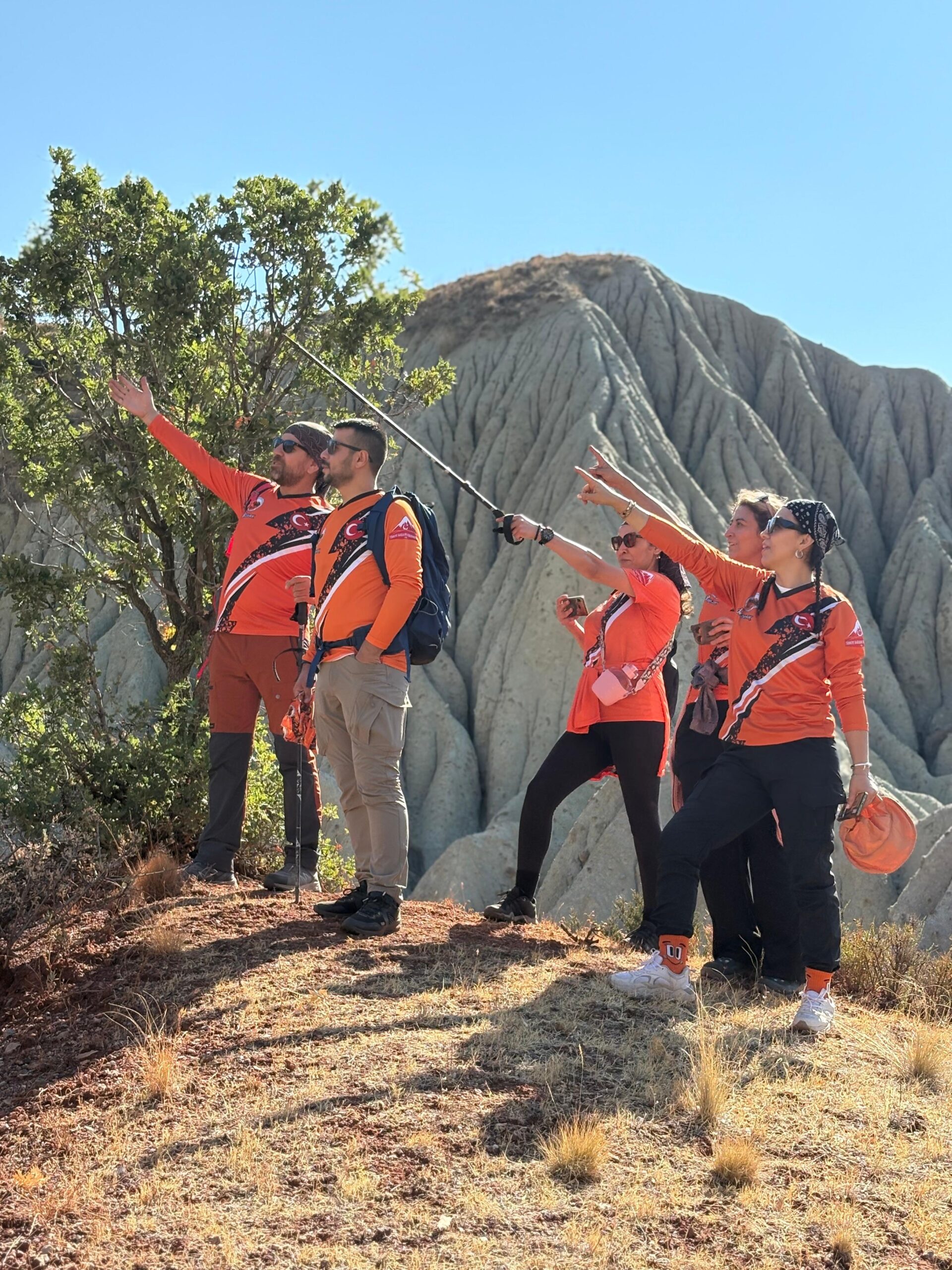 Kırıkkale'de Sarıkayalar Köyüne Sağlıklı Yaşam Yürüyüşü 5 IMG 20250908 WA0051 scaled