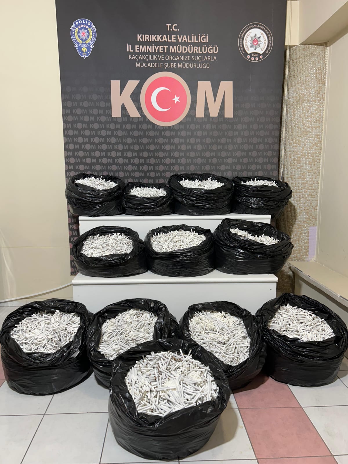 Kırıkkale'de 57 Bin 340 Kaçak İçi Dolu Makaron Ele Geçirildi 1 WhatsApp Gorsel 2025 09 06 saat 10.45.23 441482f1