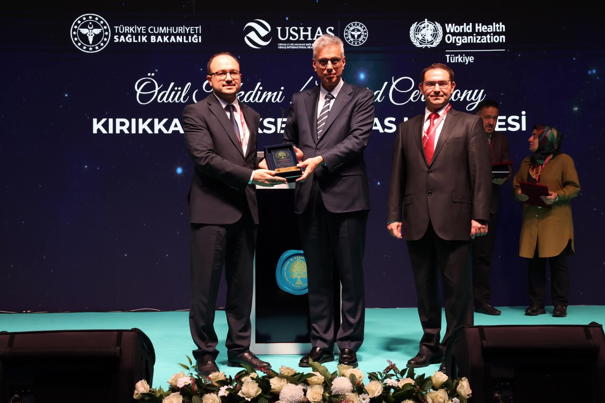 Kırıkkale Yüksek İhtisas Hastanesi'ne Geleneksel ve Tamamlayıcı Tıp Kongresi'nden Ödül 1 FB IMG 1759572655849