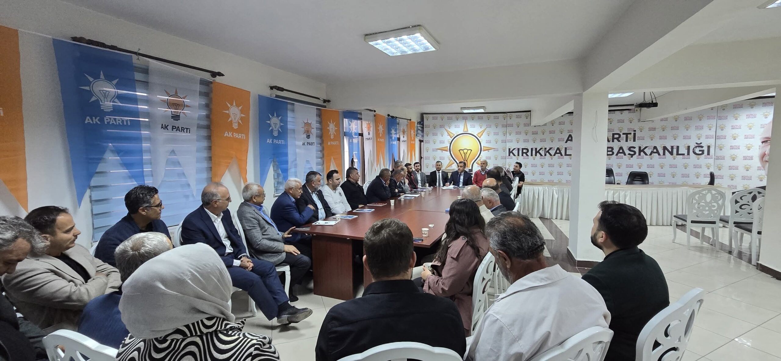 AK Parti Kırıkkale İl Başkanı Pehlivanlı: 'İnandığımız Davada Azimle Yolumuza Devam Ediyoruz' 3 FB IMG 1761109970473 scaled