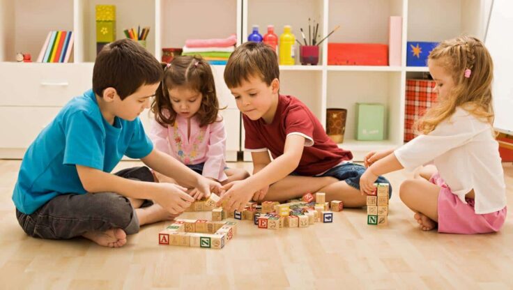 Çocuğun Öğrenmeye İlgisini Artırmak İçin Günlük Rutine Hangi Oyunlar Eklenebilir?