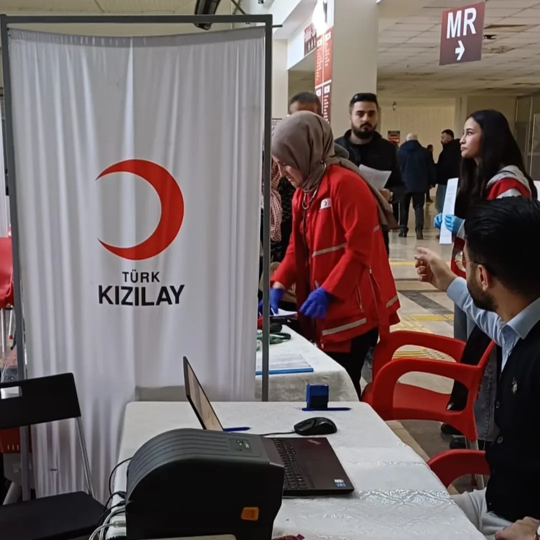 Kirikkale Universitesi Tip Fakultesi Hastanesi olarak Kizilay is birligiyle duzenledigimiz Kan 6