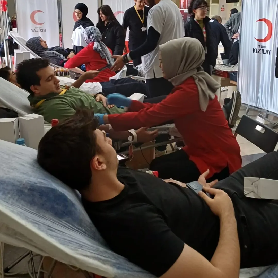 Kirikkale Universitesi Tip Fakultesi Hastanesi olarak Kizilay is birligiyle duzenledigimiz Kan 7