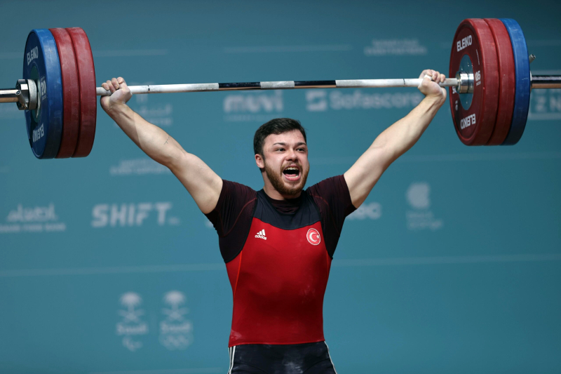 hakan sukru kurnaz halter kirikkale