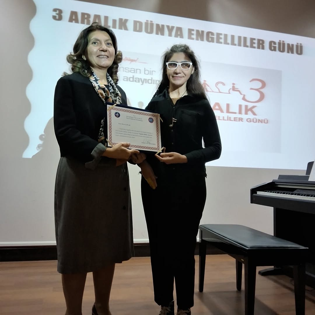Kırıkkale Üniversitesi'nde Engelliler Günü İçin Sanat ve Tıp Buluştu 4 599272870 17867971587500038 6676287371907578644 n.webp