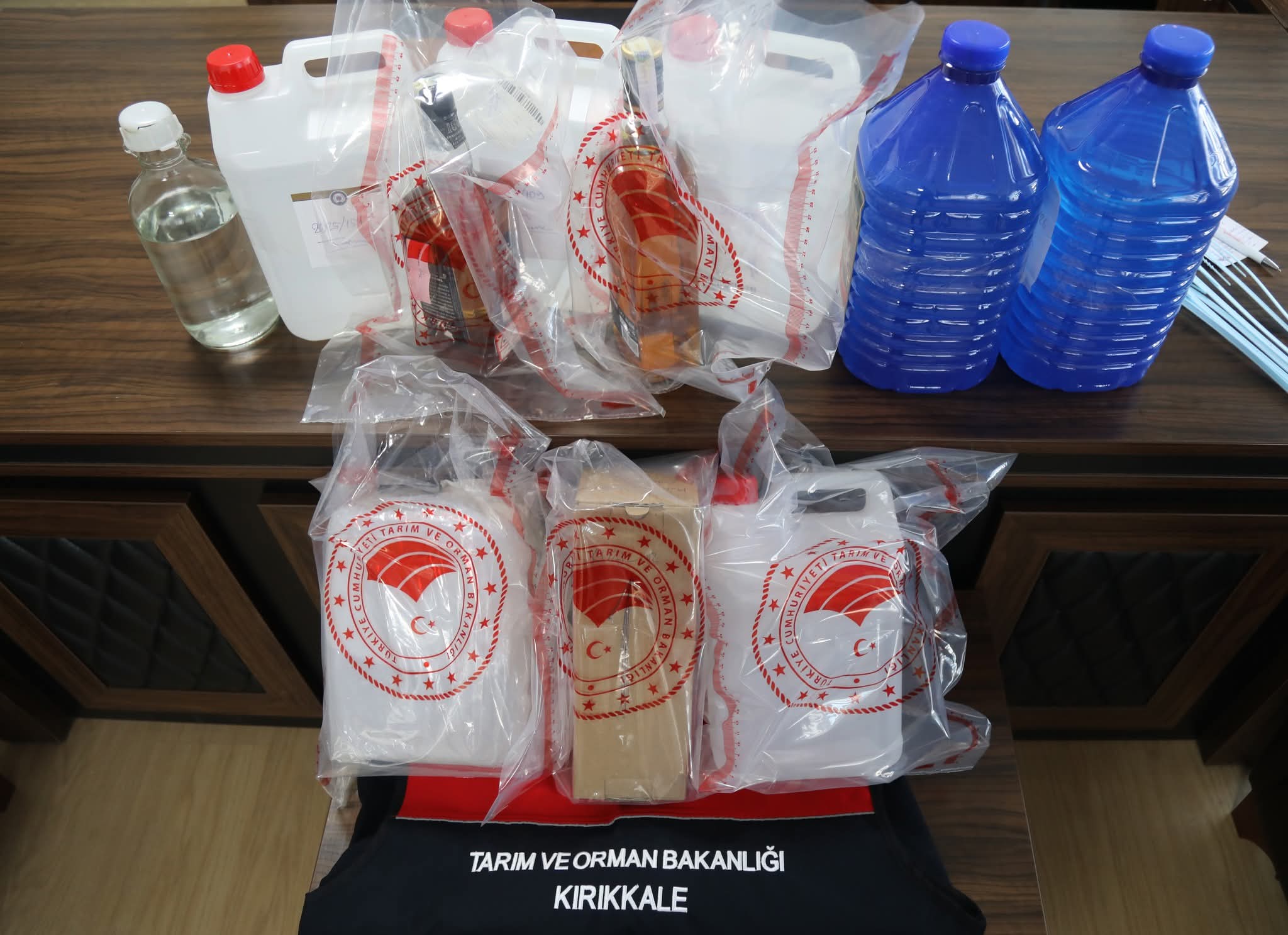 Kırıkkale'de Yılbaşı Öncesi Sahte İçkiye Sıkı Denetim: Şüpheli Ürünler Laboratuvara Gönderildi 6 FB IMG 1767084814641