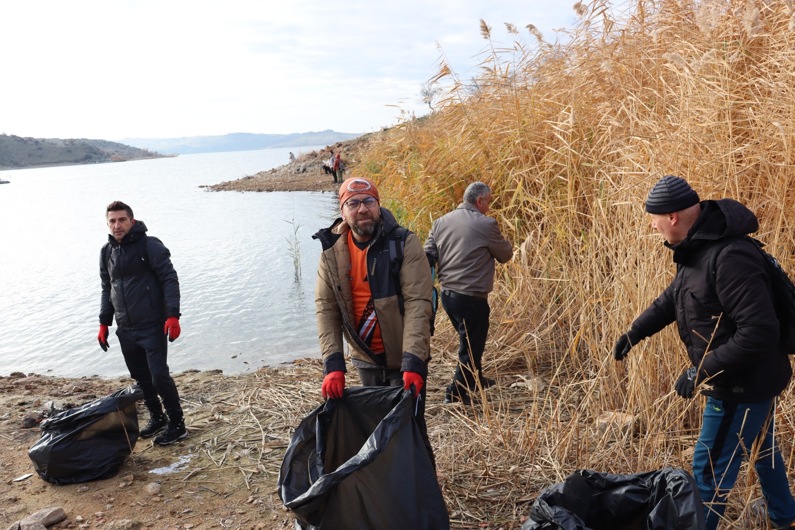 BOZDAK'tan Sulubük'te Doğaya Nefes Aldıran Etkinlik 6 IMG 20251215 WA0041
