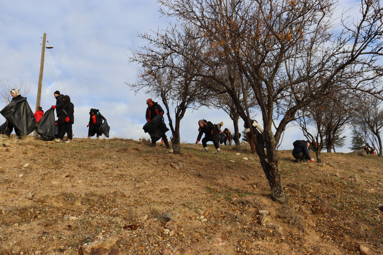 BOZDAK'tan Sulubük'te Doğaya Nefes Aldıran Etkinlik 4 IMG 20251215 WA0048