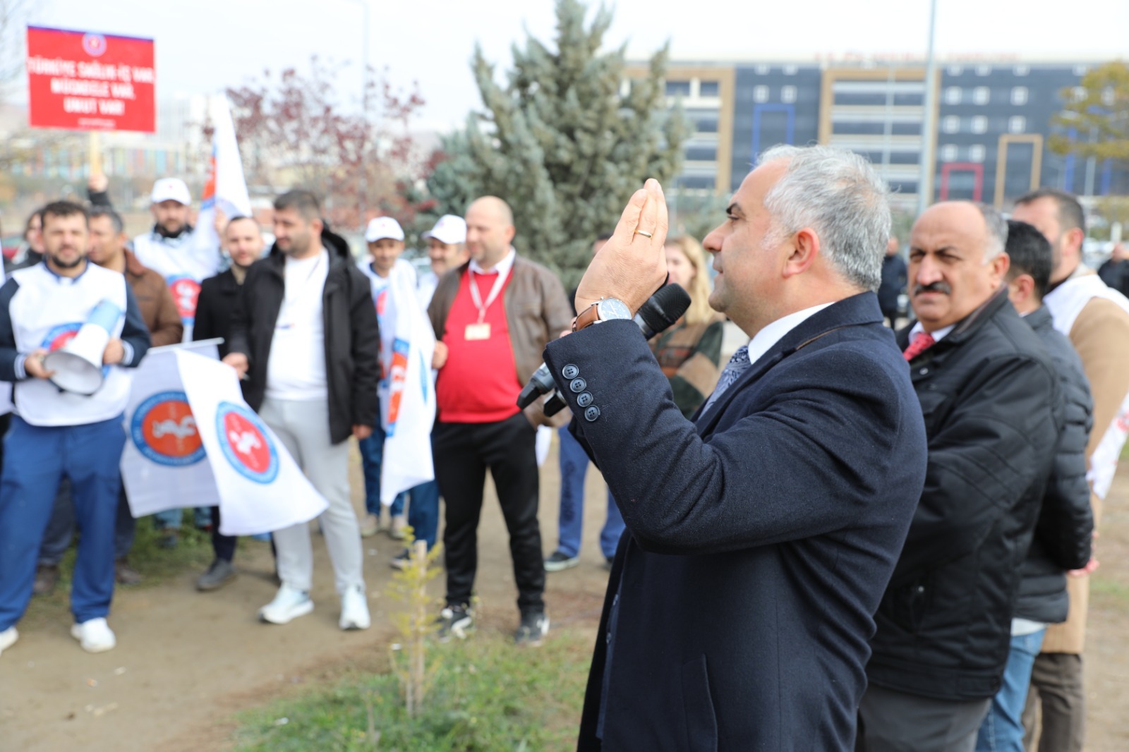 kku tip fakultesi hastanesi isci eylem 2