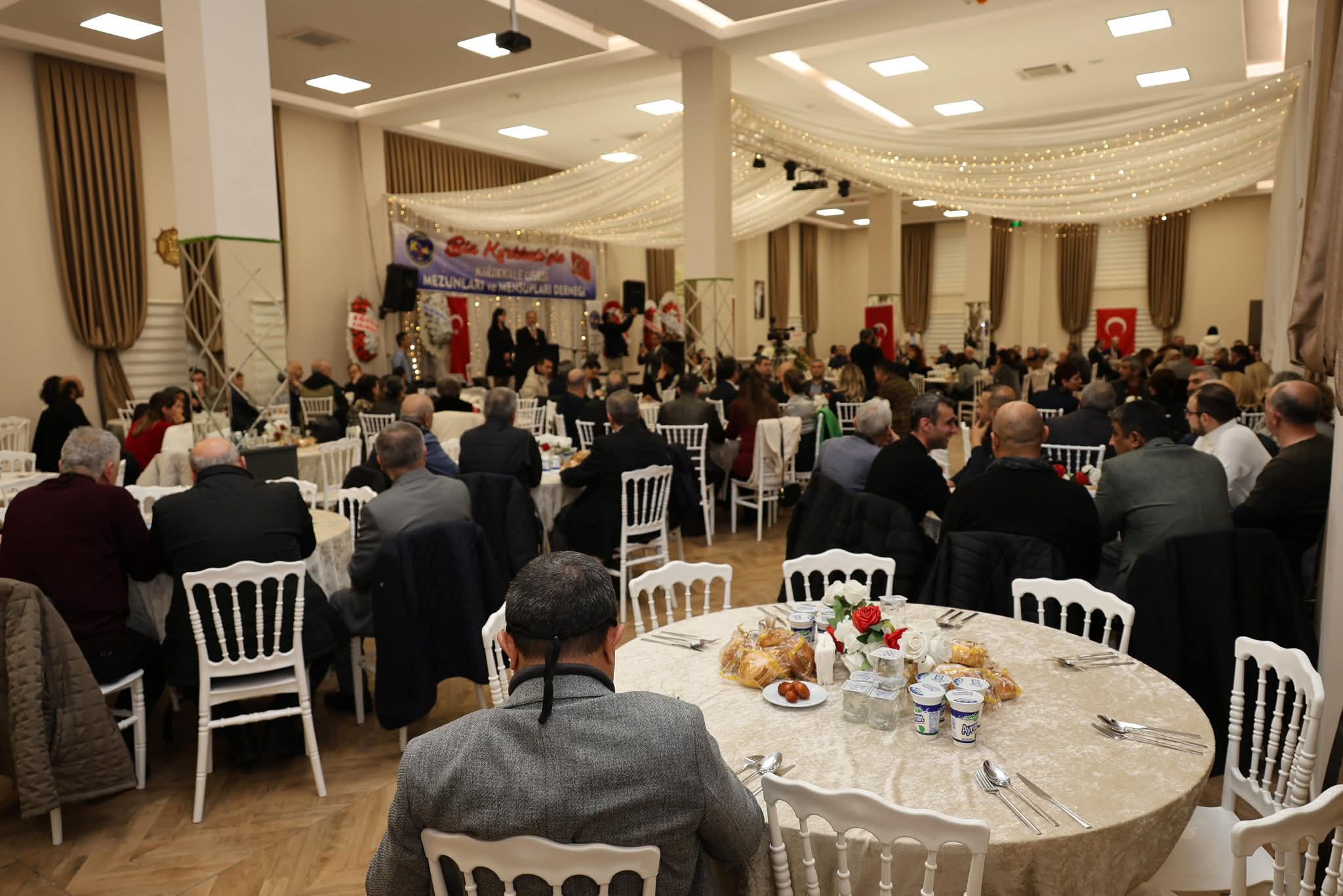 Kırıkkale Lisesi Mezunları Aynı Sofrada Buluştu 1 FB IMG 1769932106007