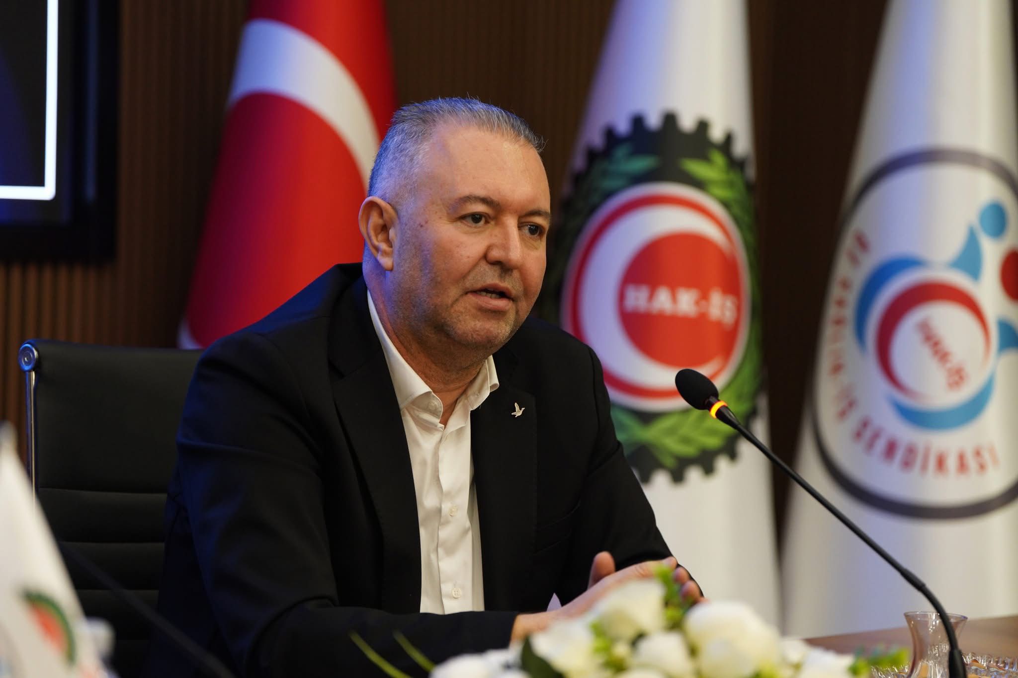 Türkiye’de Bir İlk: Öz Sağlık-İş Sendikası İle Kırıkkale Bozdemir Bakım Merkezi Arasında Tarihi Sözleşme 1 IMG 20260403 WA0011