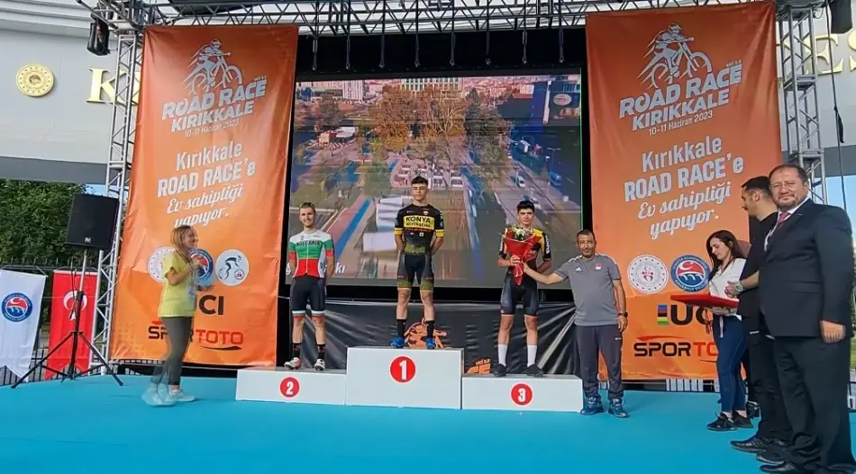 road-race-2-2-kirikkale-2 Road Race 2.2 Kırıkkale Bisiklet Yarışında 'Genç Erkekler' Etabı Tamamlandı
