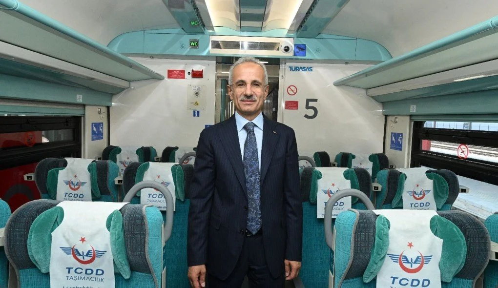 bakan Kırıkkale'den İstanbul'a Yüksek Hızlı Tren Seferleri Başlıyor